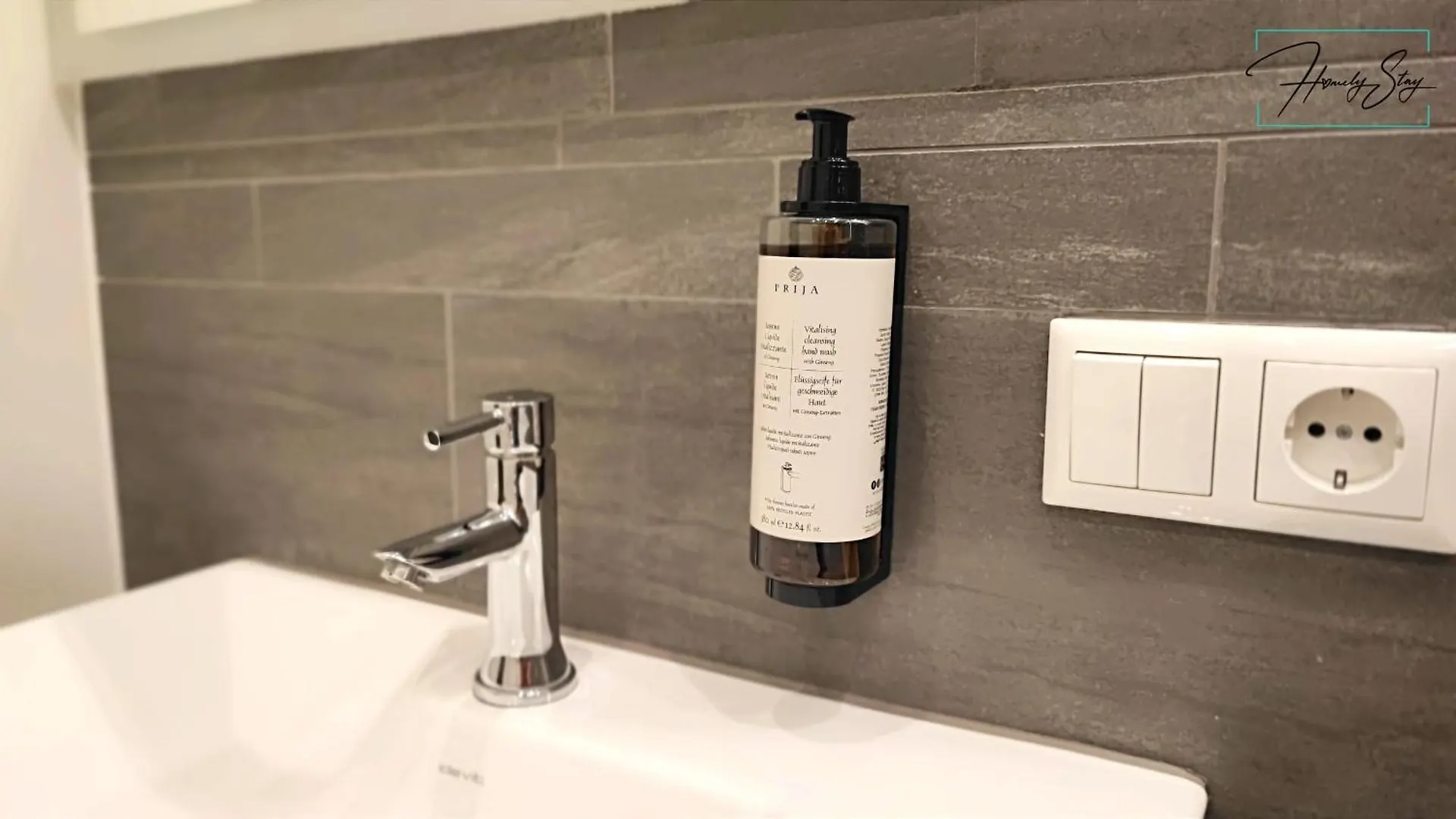 Homely Stay Studio P1 - Elegant Self-Check-In Studio-Apartment In Munich With Kitchen And Washing Machine