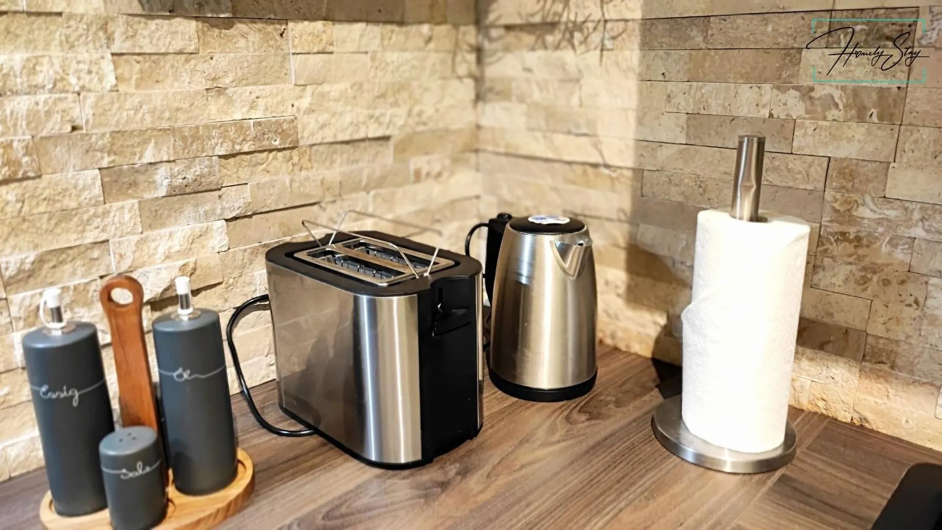 Homely Stay Studio P1 - Elegant Self-Check-In Studio-Apartment In Munich With Kitchen And Washing Machine 0*,